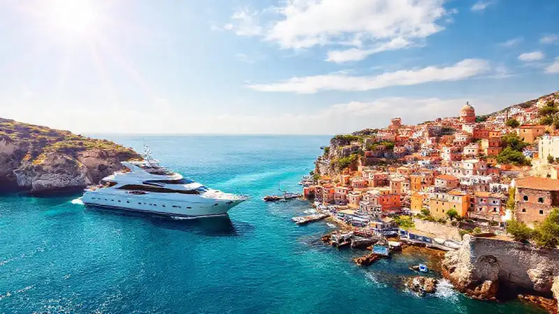 Crucero de lujo: mar turquesa y cultura