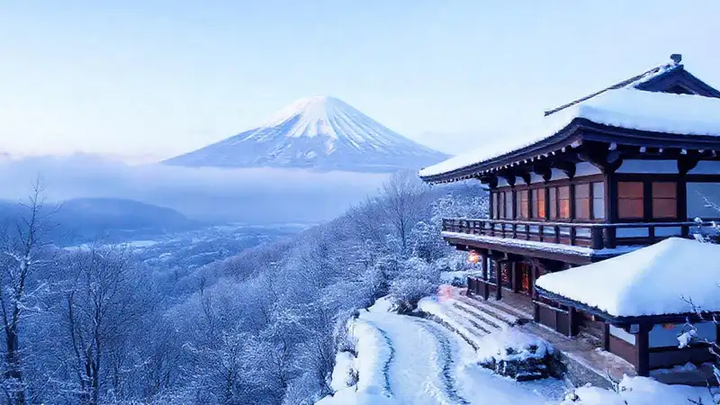 Fuji nevado: belleza japonesa serena y tranquila